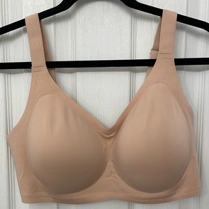 COMFELIE Seamless Wireless Bra for Women, Convertible Strap Comfort Bra XL plus